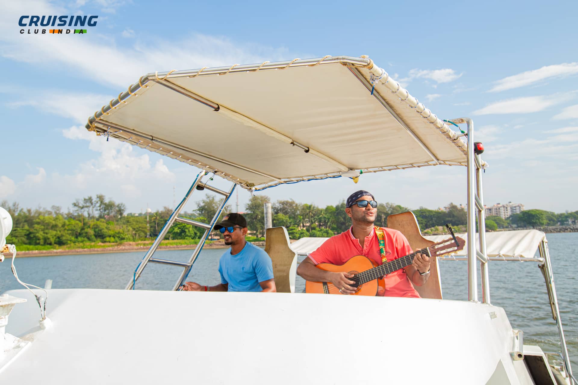 live music on yacht in goa