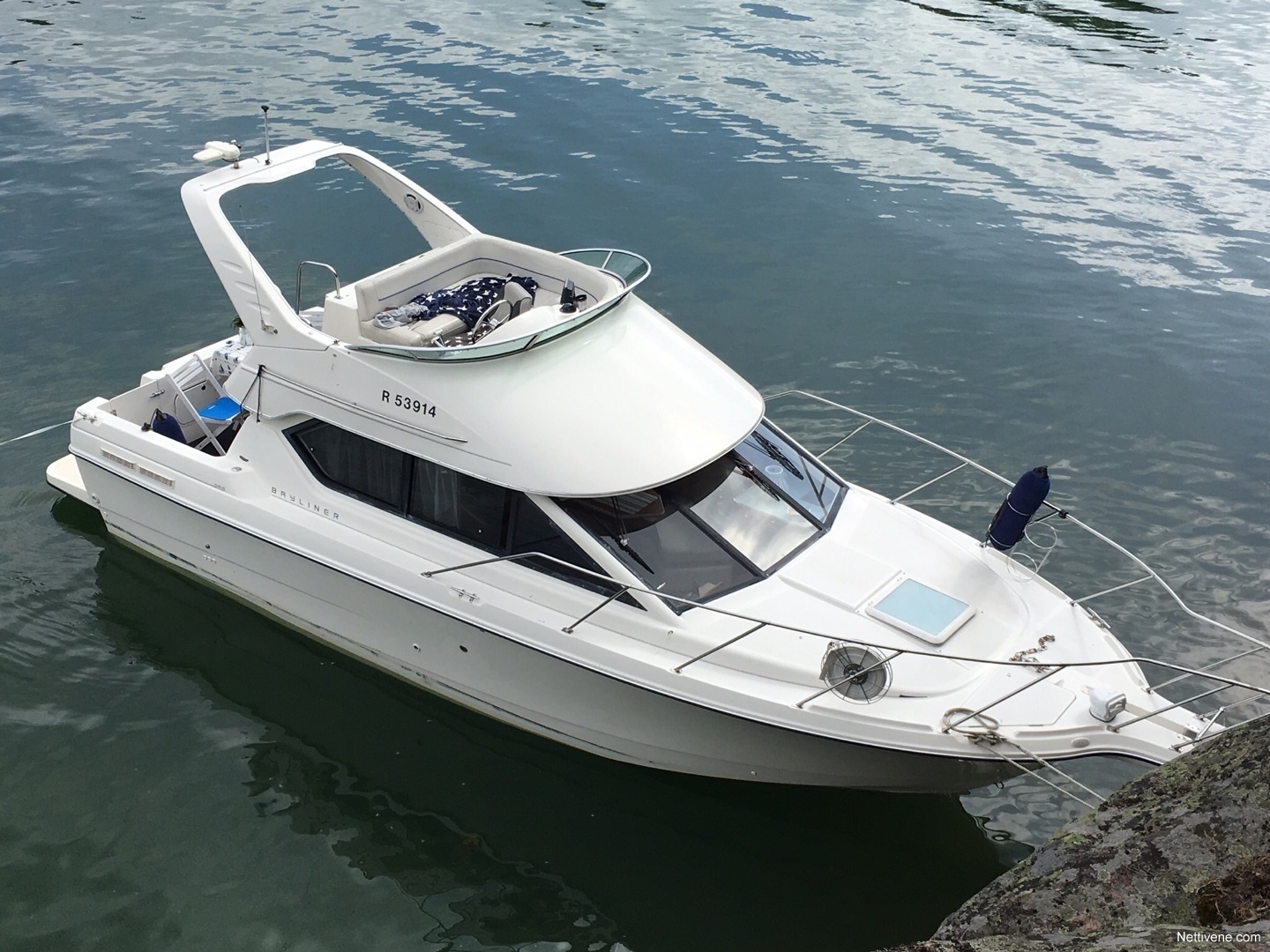 Bayliner Discovery 288 Yacht