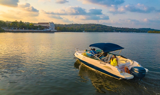 SpeedBoat 232